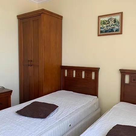 Lovely Two Bedroom Santa Marina Apartament *
